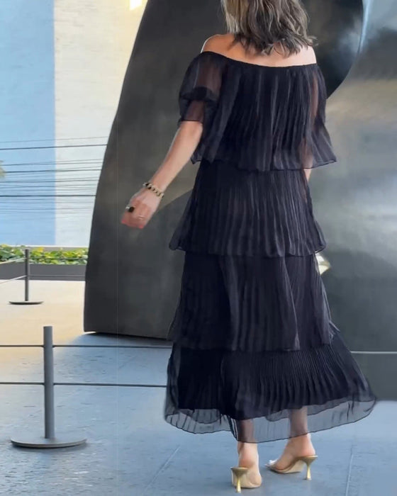 Elegant klänning med en axel