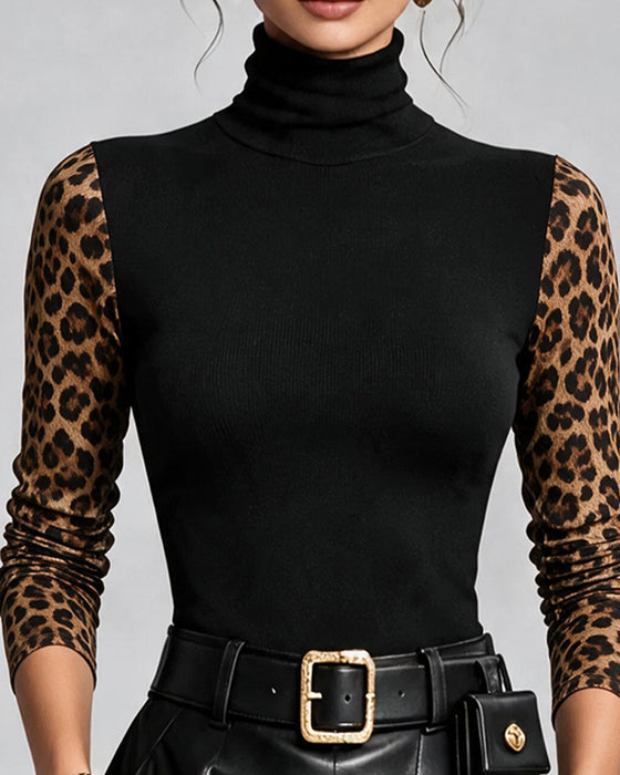 Topp Leopardmönster Skarvad Hög Hals Slimfit