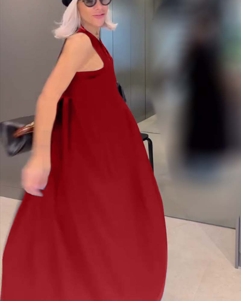 Elegant tankklänning med enfärgad och veck