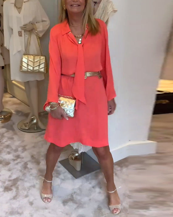 Lapel enfärgad bandklänning