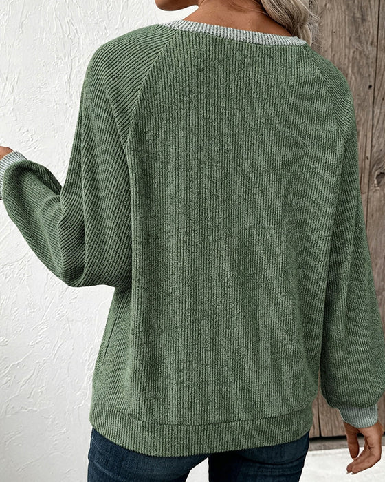 Knit Top Med Kontrasterande Krage Långärmad
