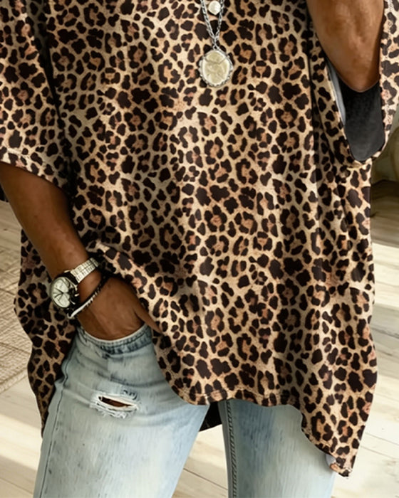 Blus V-Hals Leopard Casual