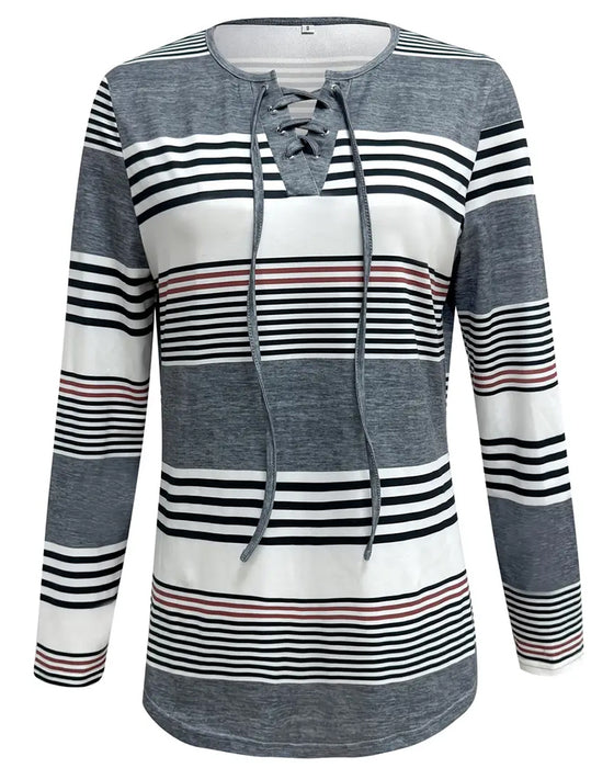 T - Shirt Med Ristningar För Casual Klädsel