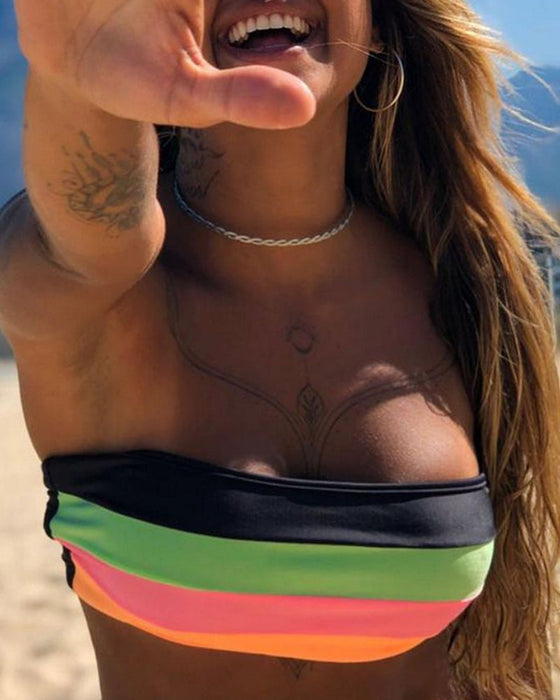 Sexiga bikinis med färgblocktryck