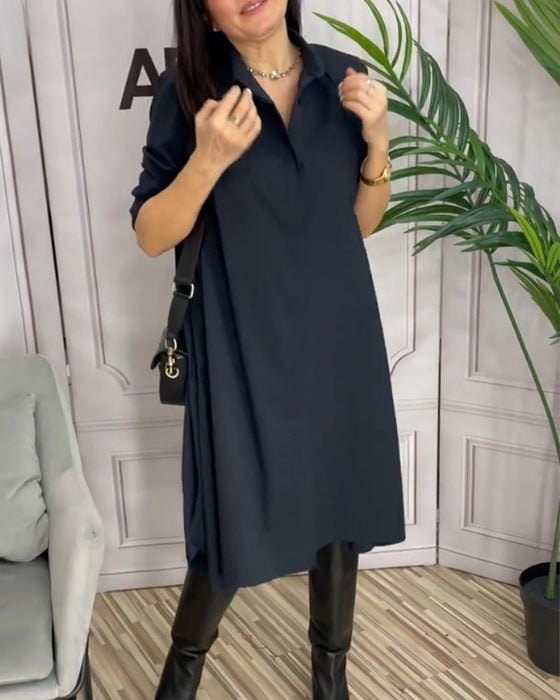 Enfärgad avslappnad klänning med lapel