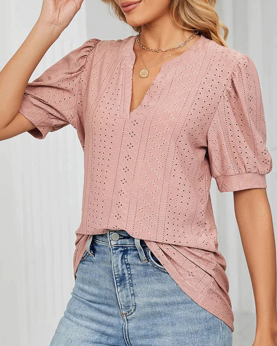 Elegant T-shirt med puffärmar och V-ringning