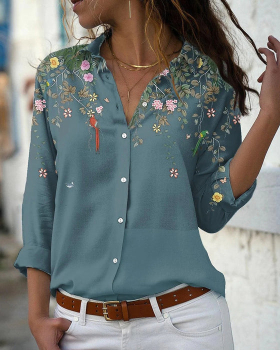 Långärmad blus med blommönster