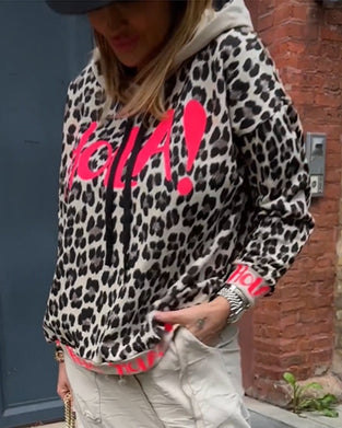 Huvtröja med leopardtryck