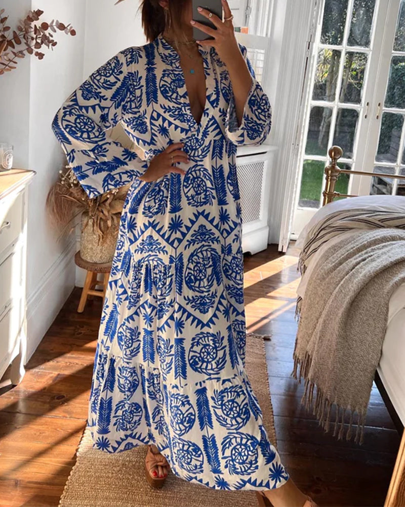 Långärmad klänning med v-ringning