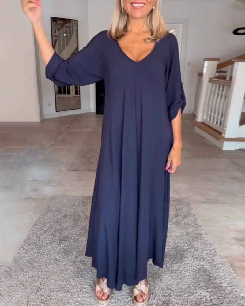 Enfärgad Klänning och v-ringad