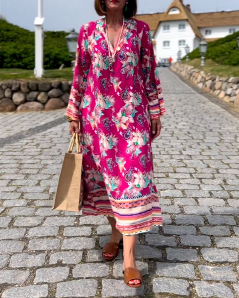 Långärmad lös klänning med v-ringning