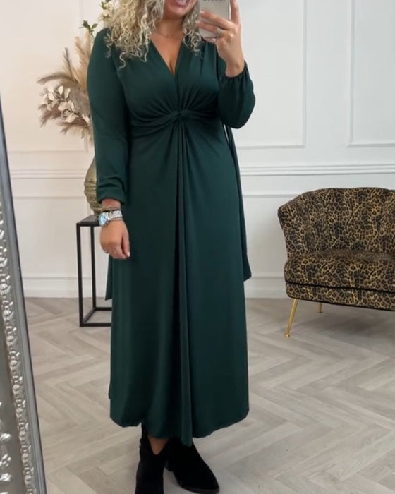 Sexig enfärgad klänning med lång ärm