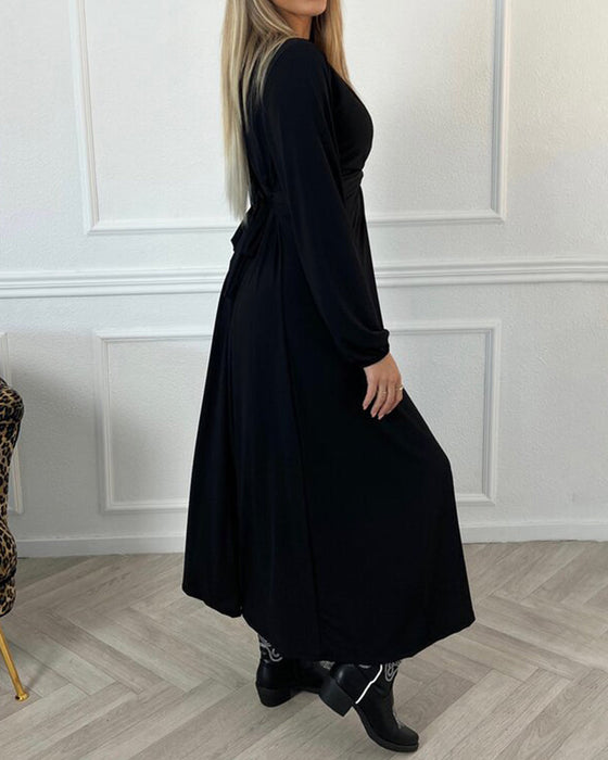 Sexig enfärgad klänning med lång ärm