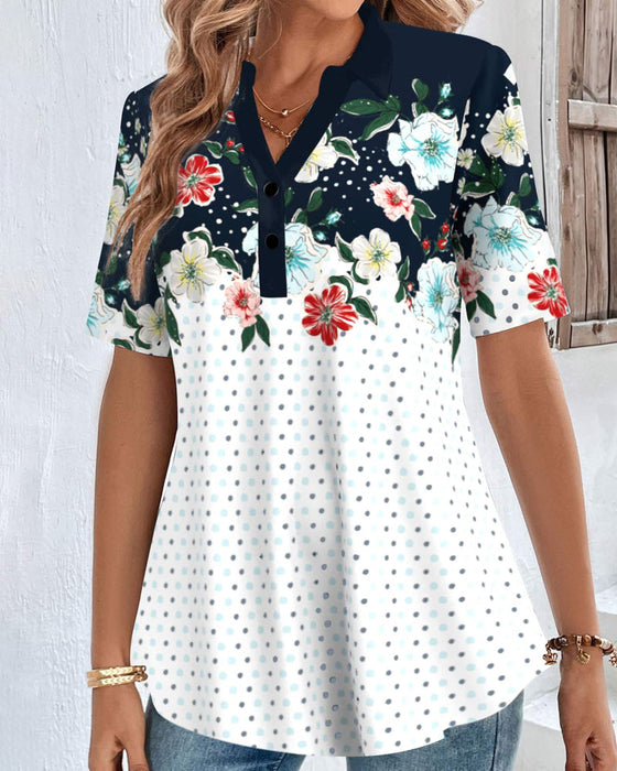 V-ringad blus med blommönster