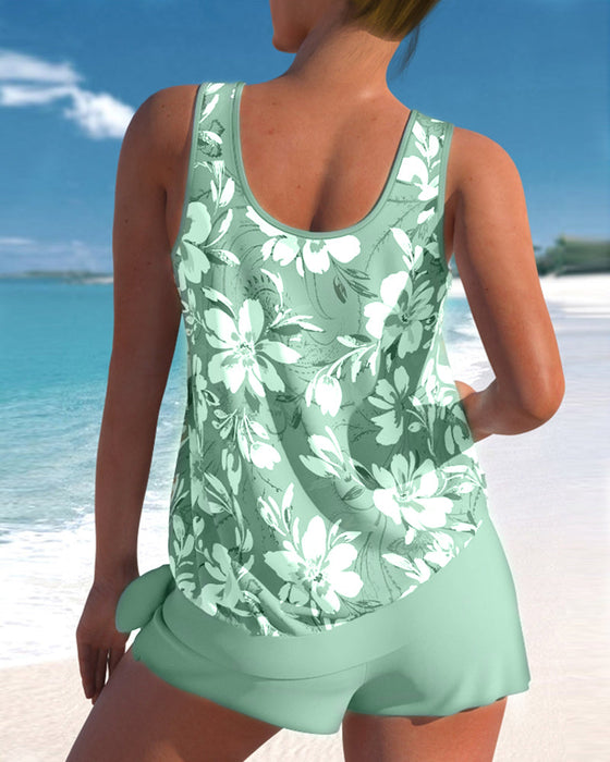 Tankini i avslappnad stil och tryck