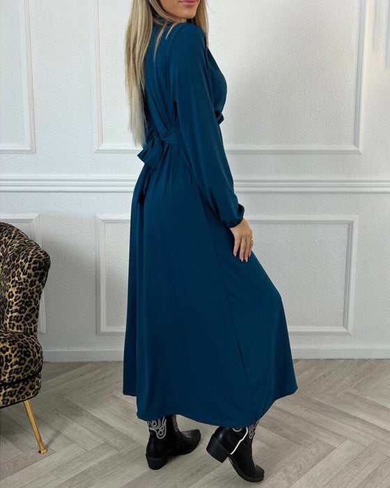 Sexig enfärgad klänning med lång ärm
