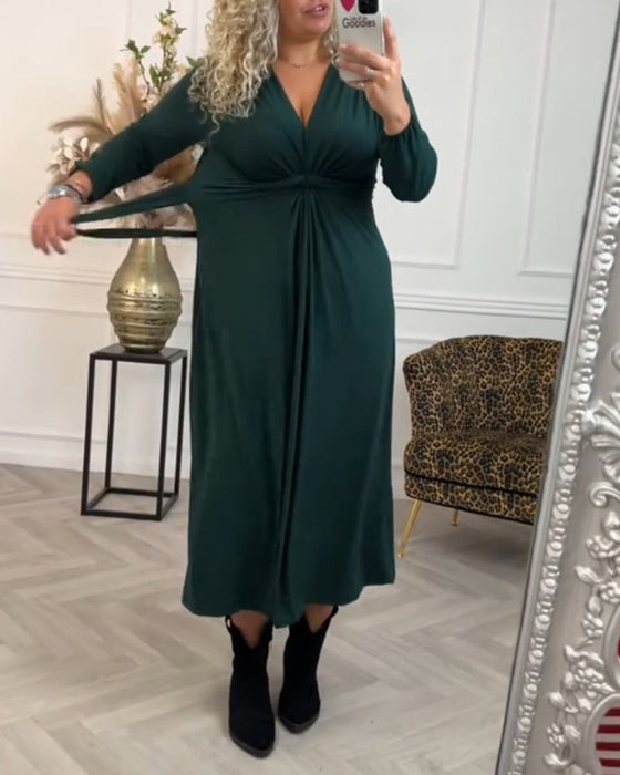 Sexig enfärgad klänning med lång ärm