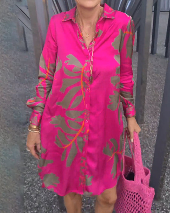 Långärmad skiftklänning med skjortkrage