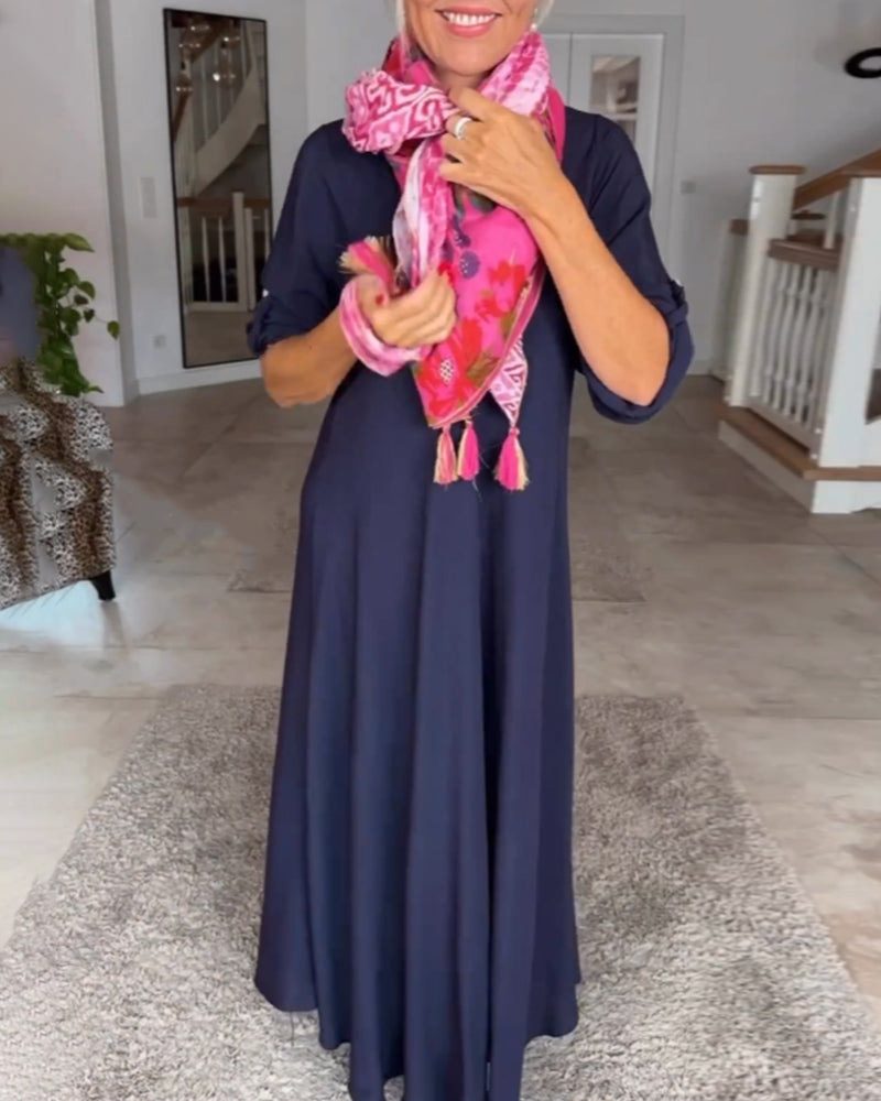 Enfärgad Klänning och v-ringad