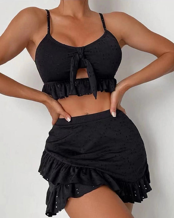Tredelad bikiniset med klänning