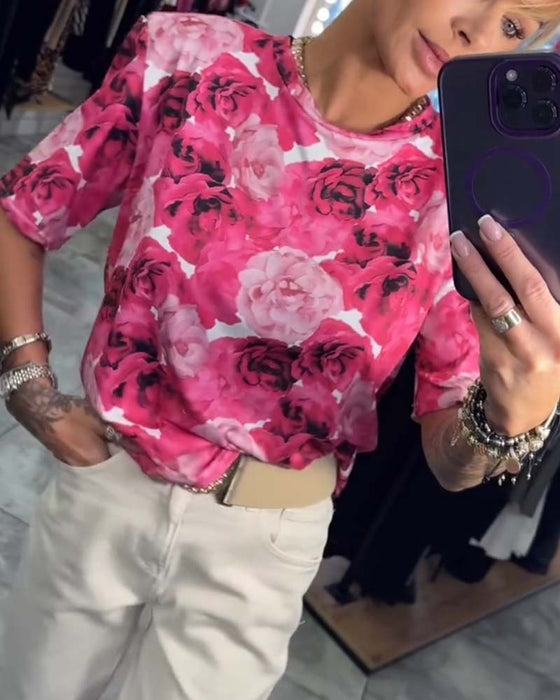 Topp med rund hals med rosa tryck