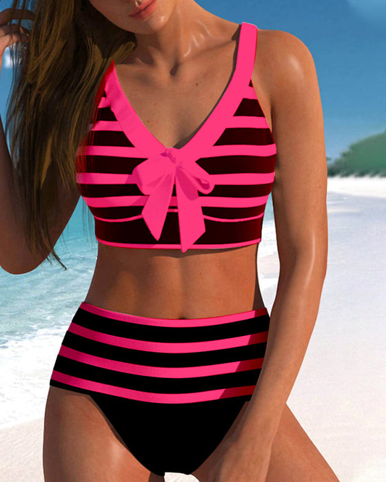 Bikinis med hög midja i randtryck
