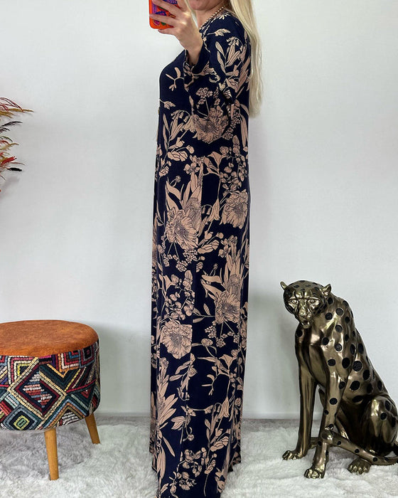 Klänning med rund hals och blommönster