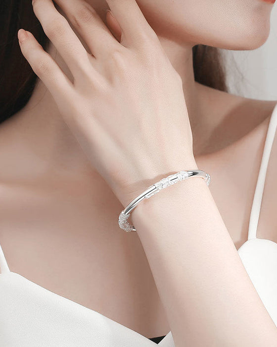 Armband med justerbart med blommigt