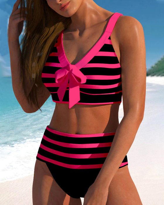 Bikinis med hög midja i randtryck