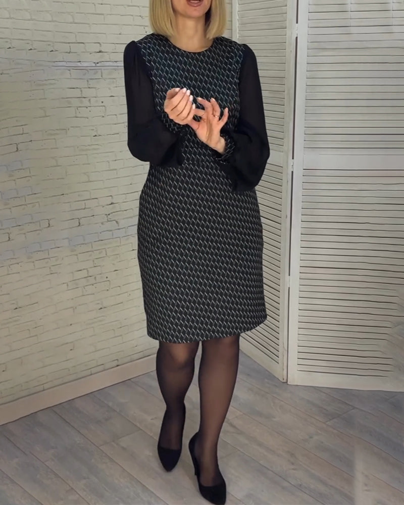 Klänning med elegant stil och raglanärmar