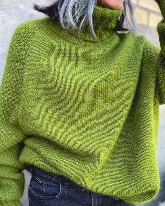 Enfärgad turtleneck-tröja