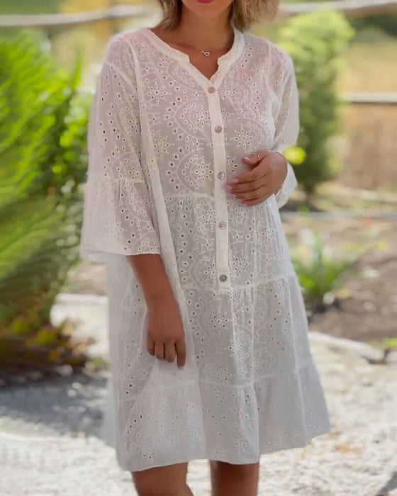 Lös ihålig spetsklänning