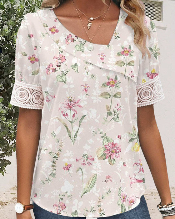Topp med korta ärmar och blommönster