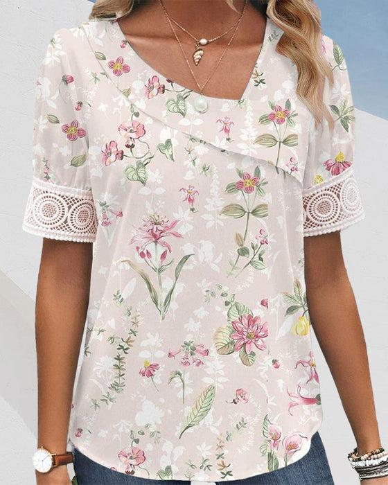 Topp med korta ärmar och blommönster