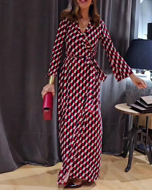 Klänning med vintagetryck och knytband