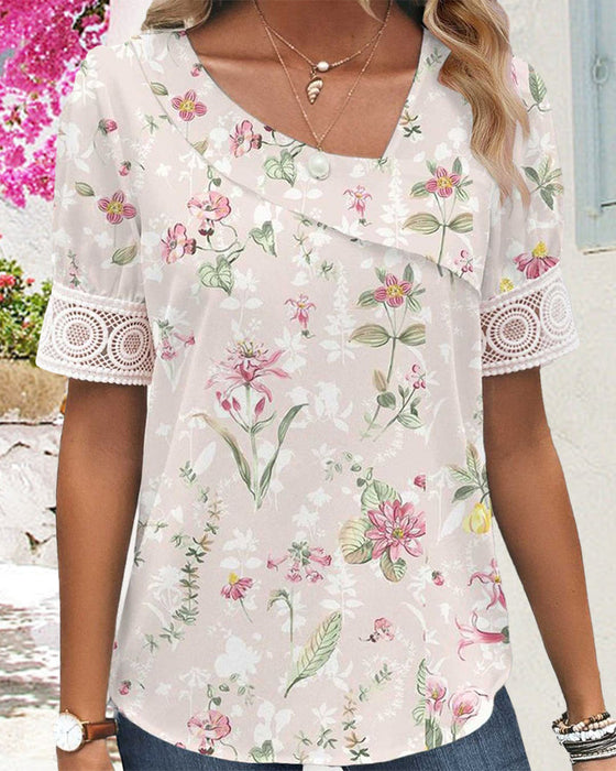 Topp med korta ärmar och blommönster